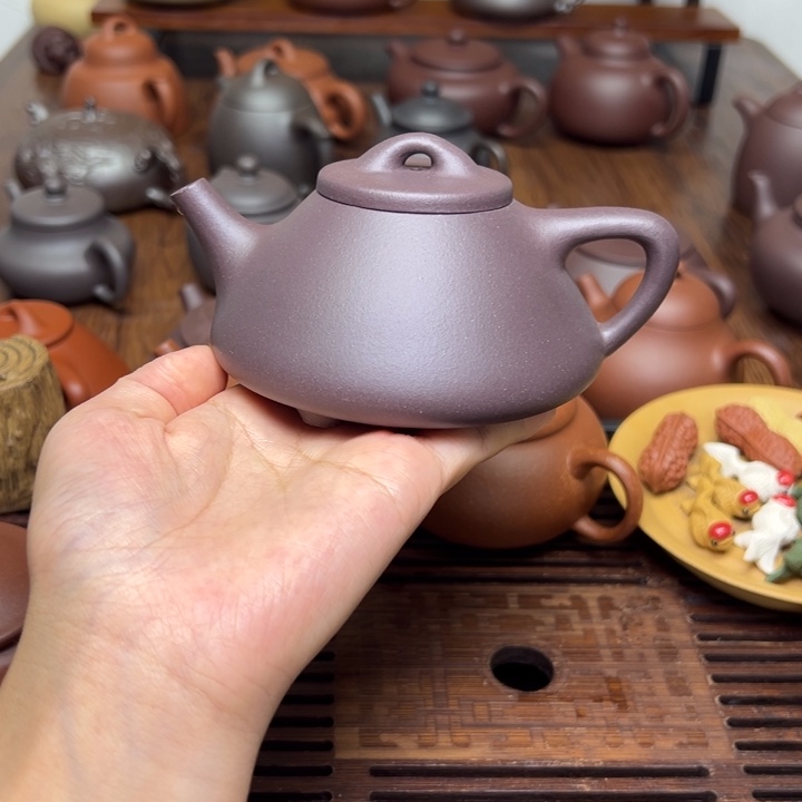 1紫砂石瓢。  200cc