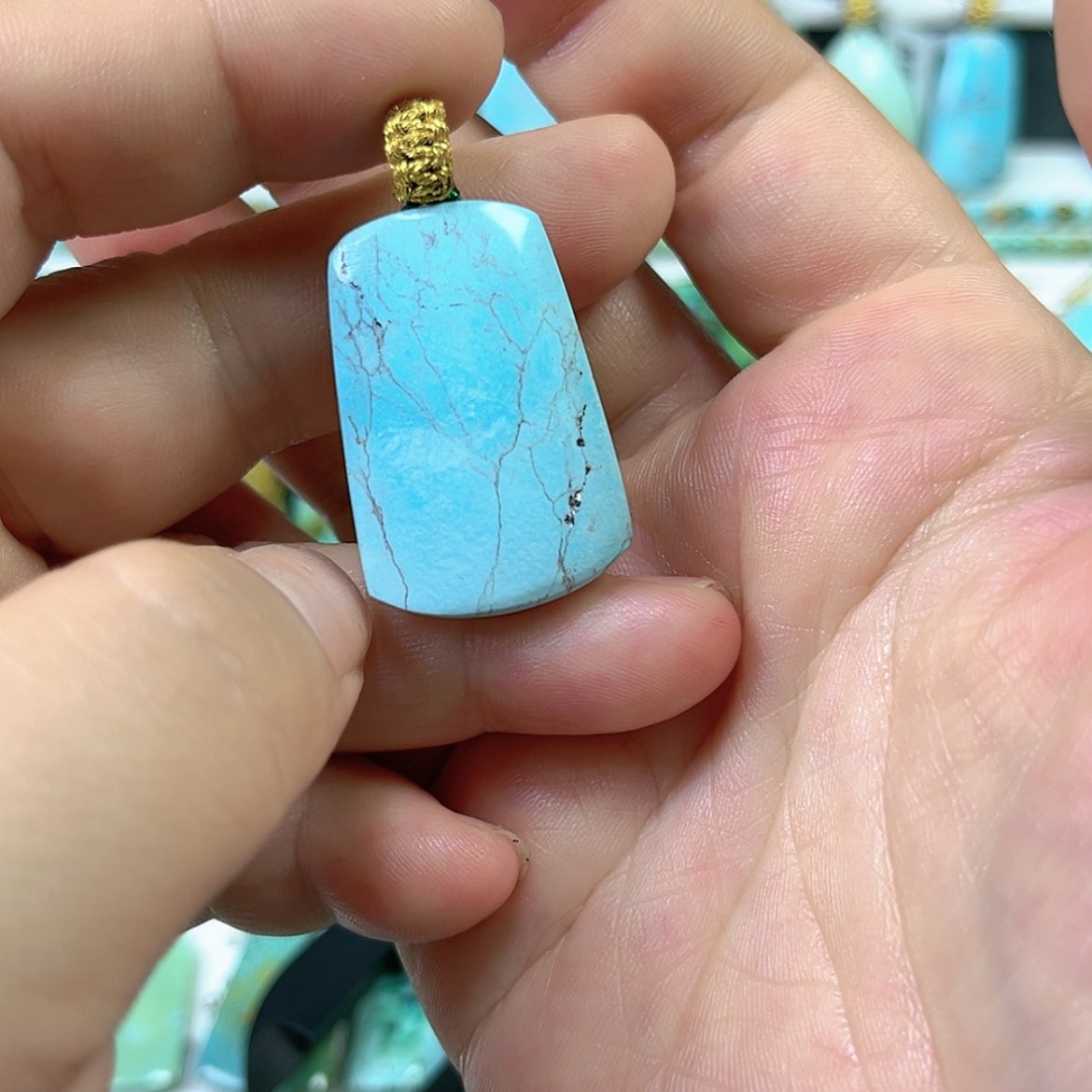 【闪购商品】未镶嵌绿松石珠宝奇石