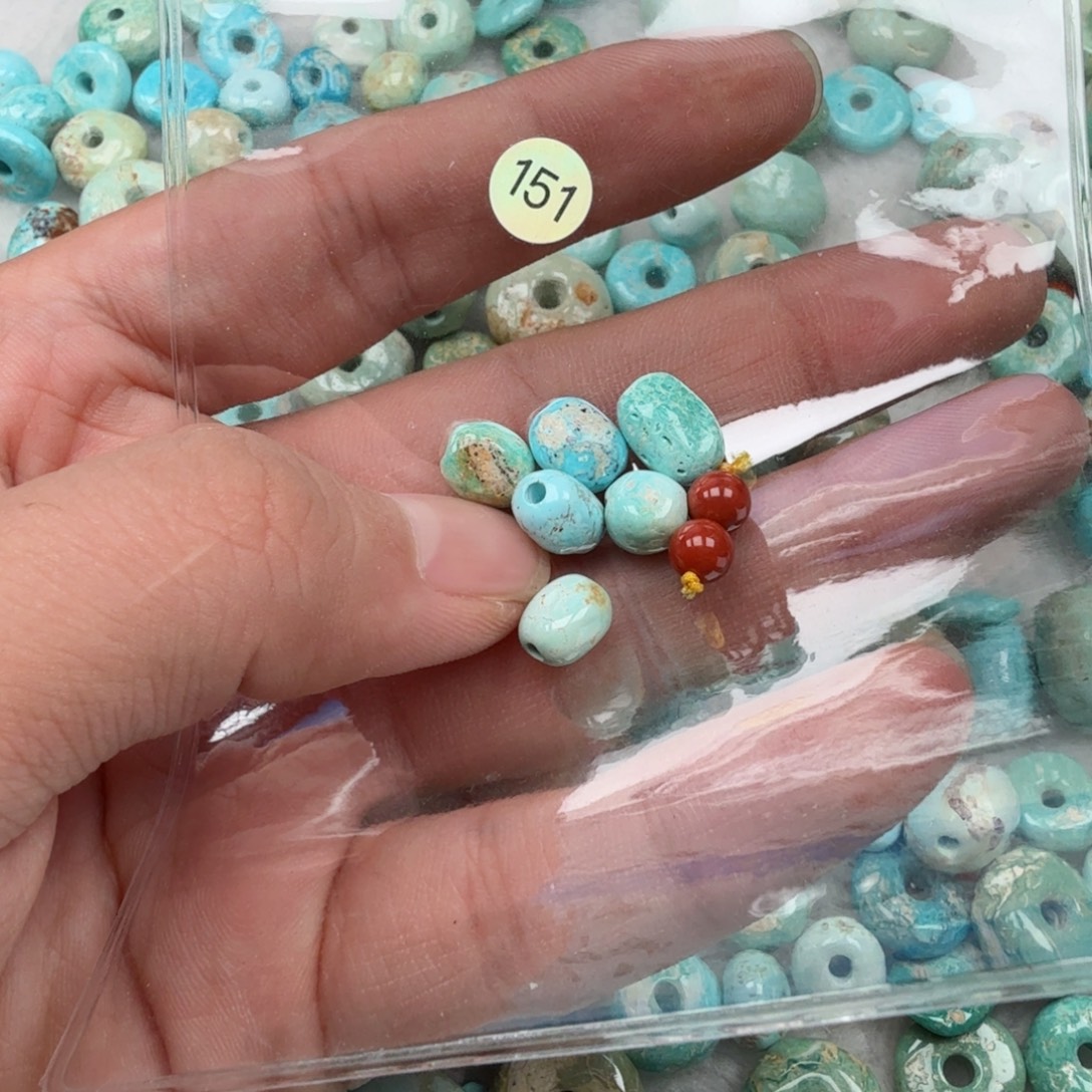 南红玛瑙未镶嵌珠宝奇石