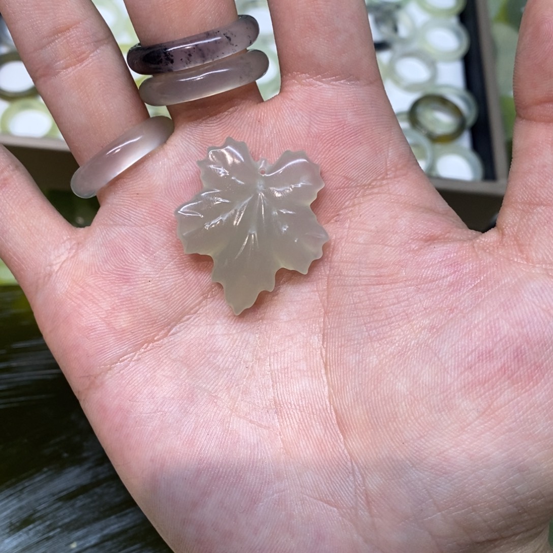 岫玉未镶嵌吊坠(不含链)两单包邮