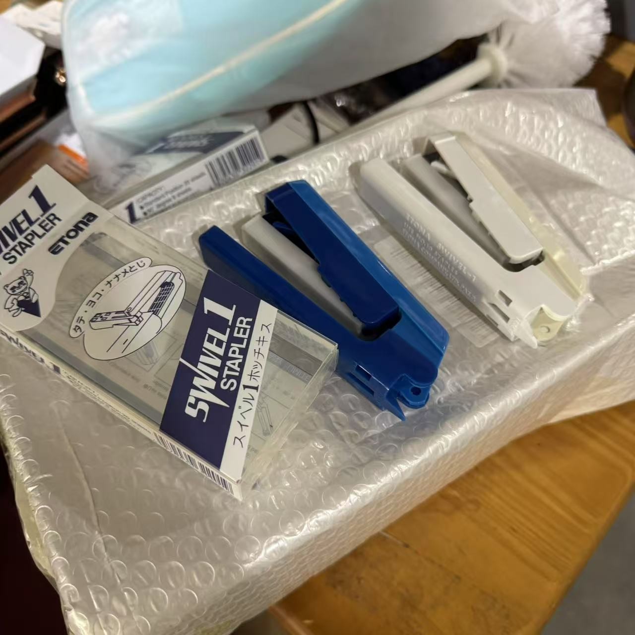 （颜色款式混发）X946订书/机#库存尾货置物架（新三楼）