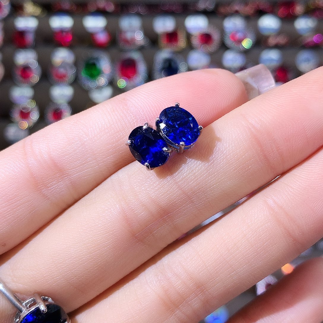 耳饰蓝宝石银S925镶嵌白68