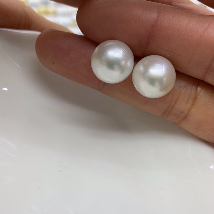 海水珍珠耳饰18K金镶嵌