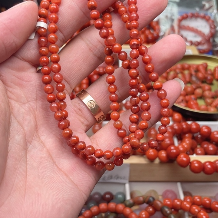 南红玛瑙未镶嵌手链