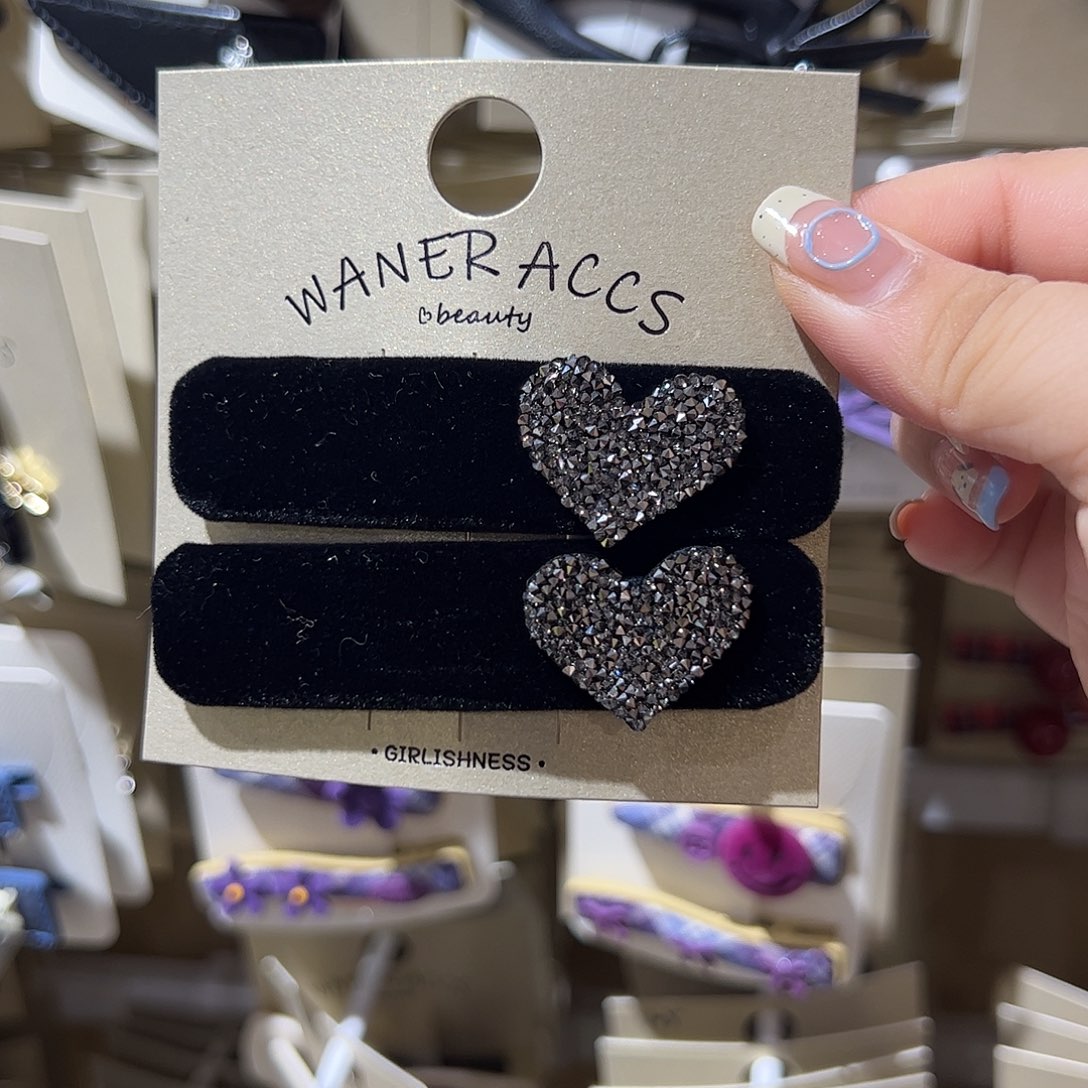 皮质非金属砂糖爱心黑色丝绒掰掰一对