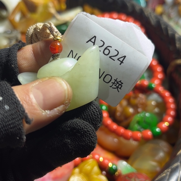 珍***琉璃手工艺品2624