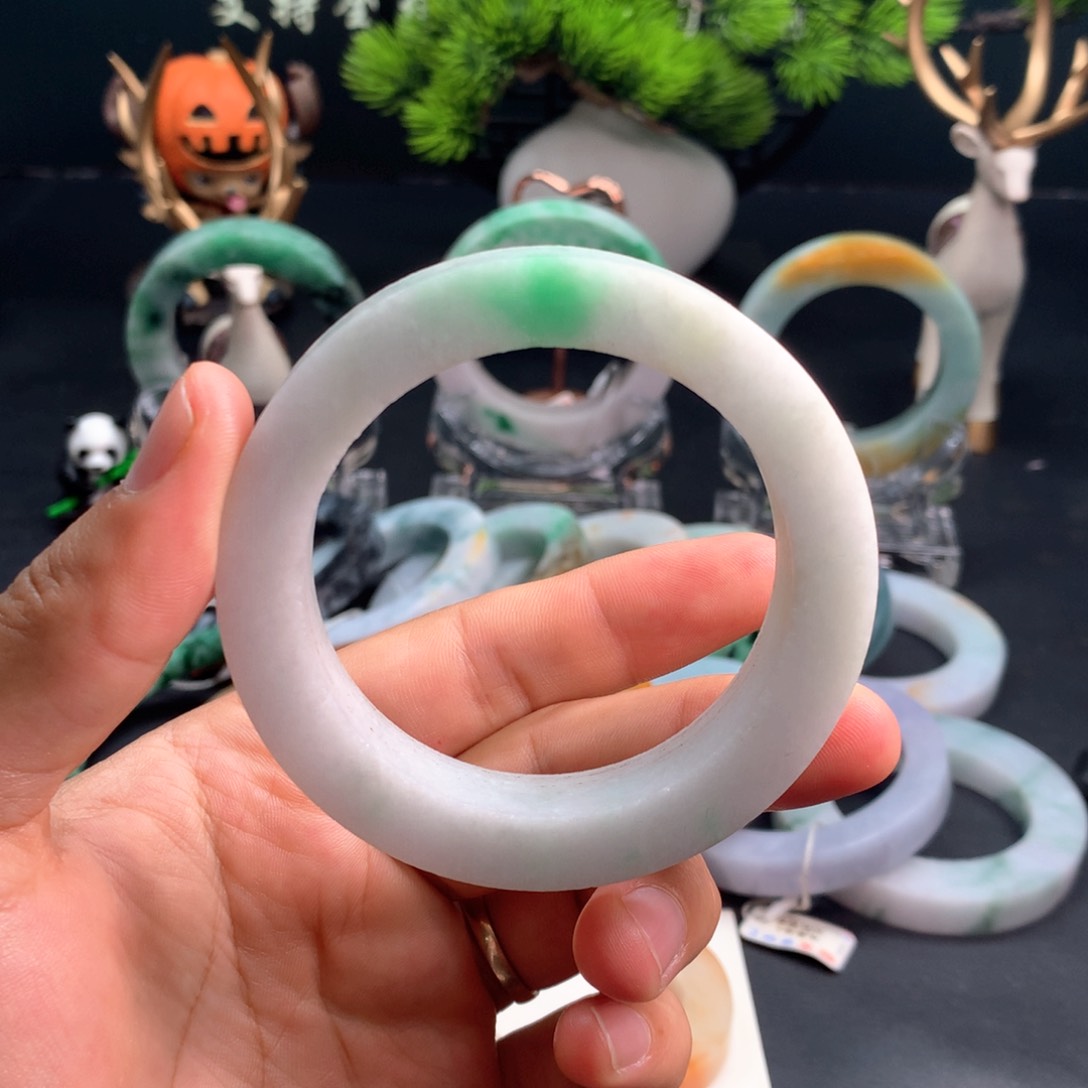 定制翡翠手镯未镶嵌