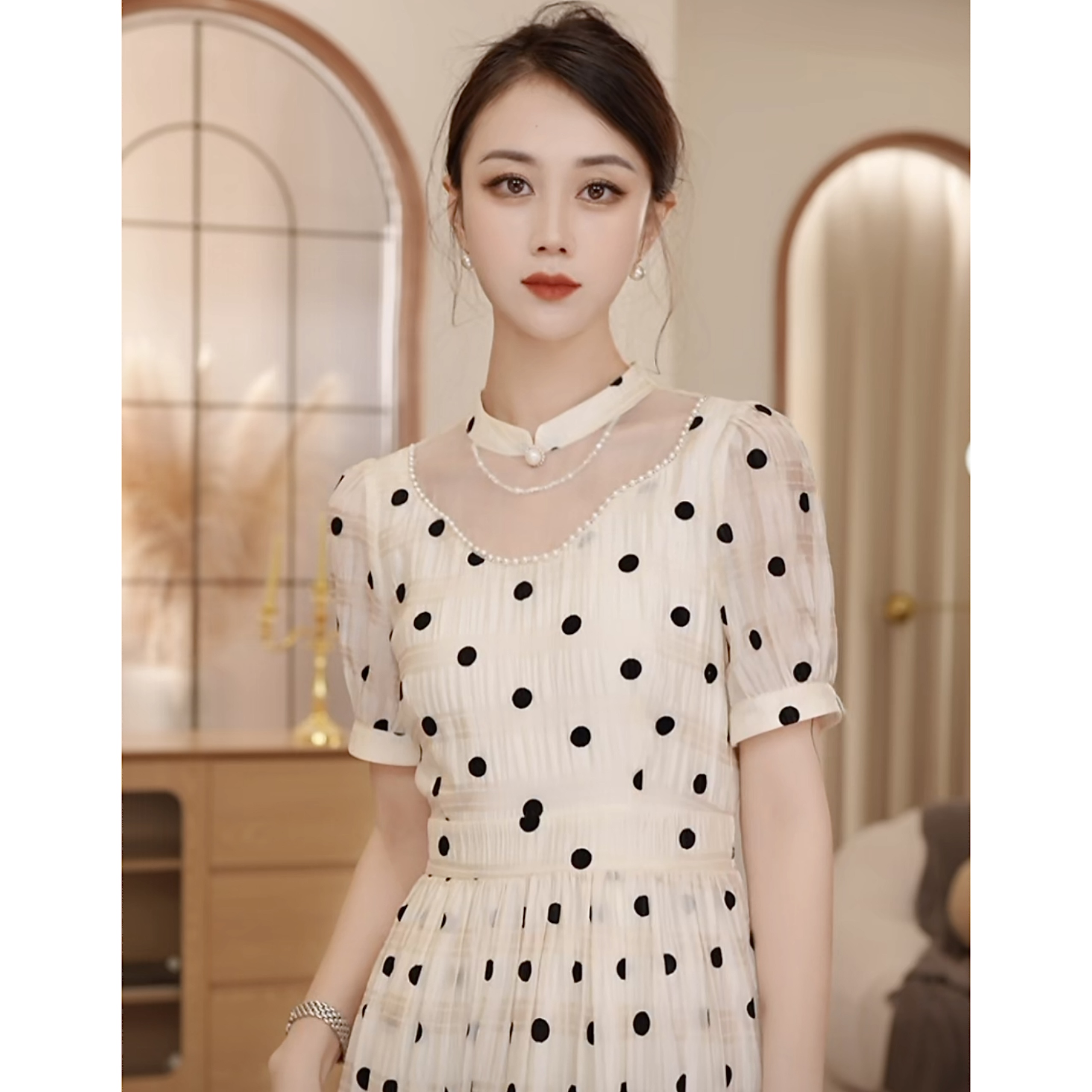 【梦梦&GERTC】艺术旅途  黑色波点钉珠气质连衣裙CC242L1178