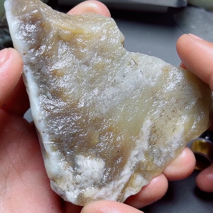 和田玉未镶嵌珠宝奇石