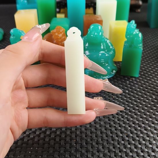 寿山石印石芙蓉青如意钮