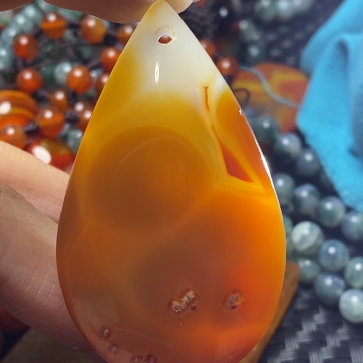 玛瑙/玉髓颈饰未镶嵌