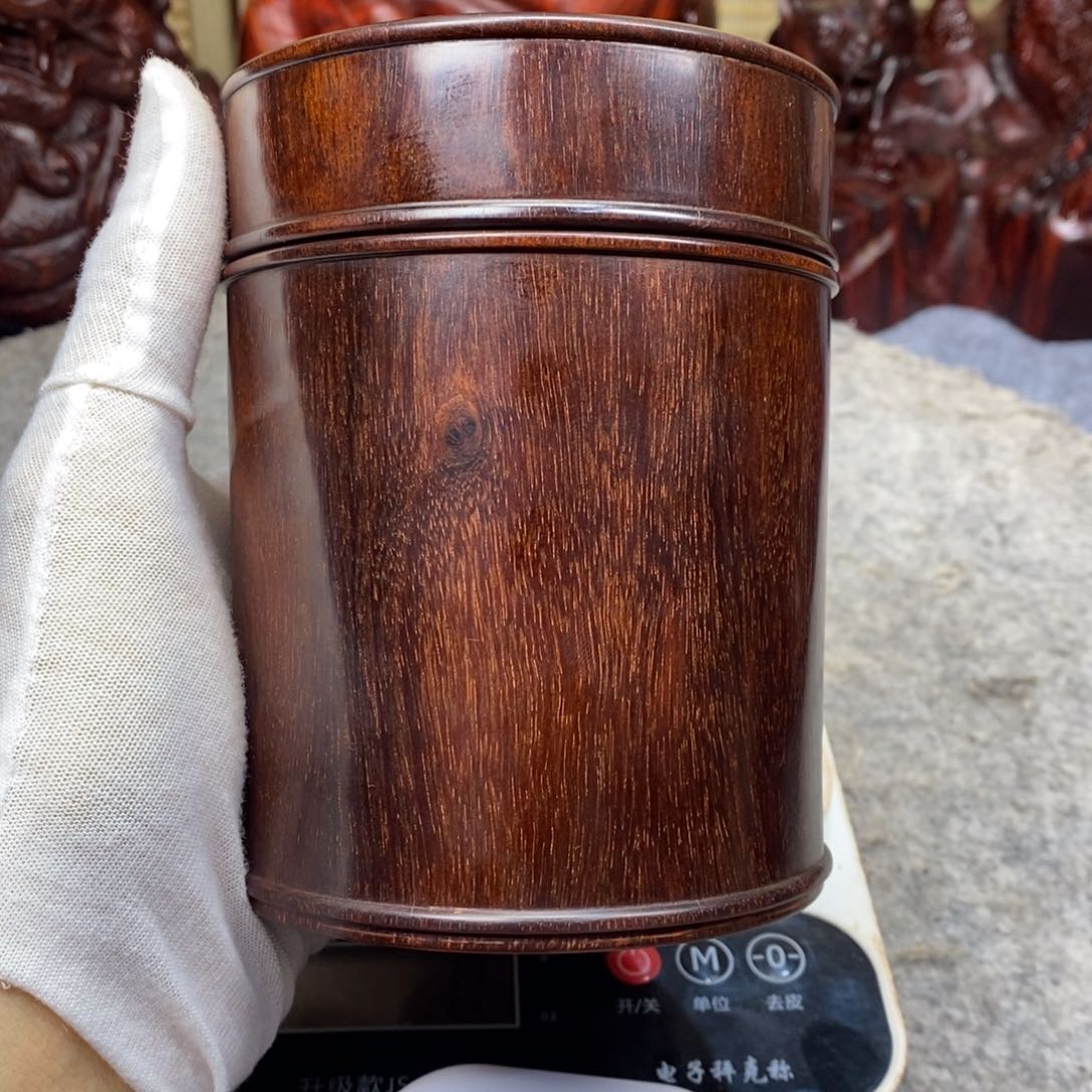 木用****8小叶紫檀茶叶罐