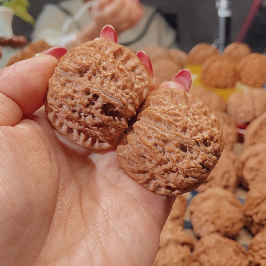 吊坠文玩核桃42血麒麟3