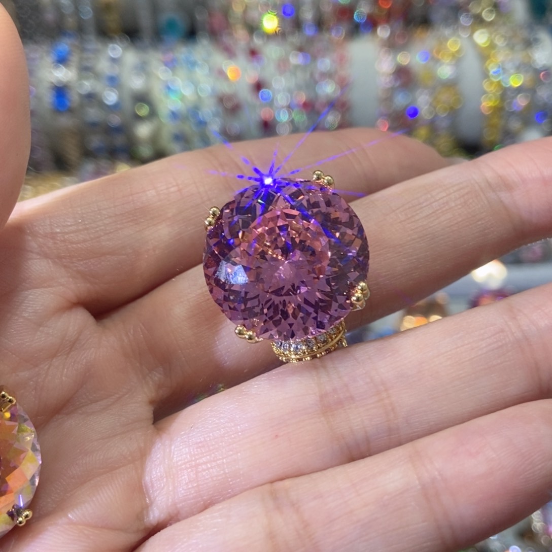 6锆石（处理）戒指