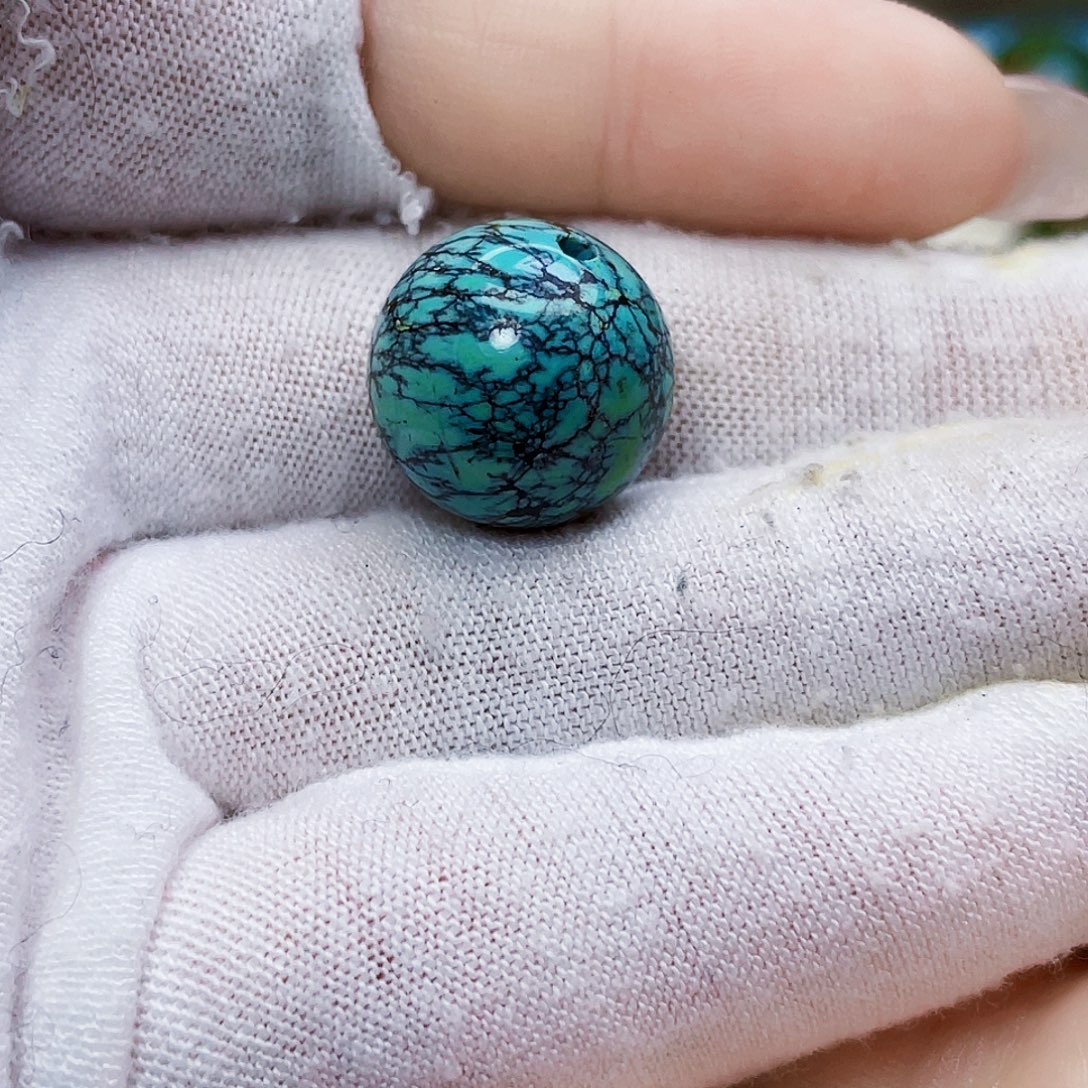 绿松石未镶嵌饰品