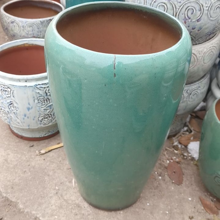 红陶口19高37瑕疵口裂