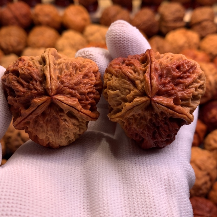 文玩核桃吊坠1哦哦哦哦