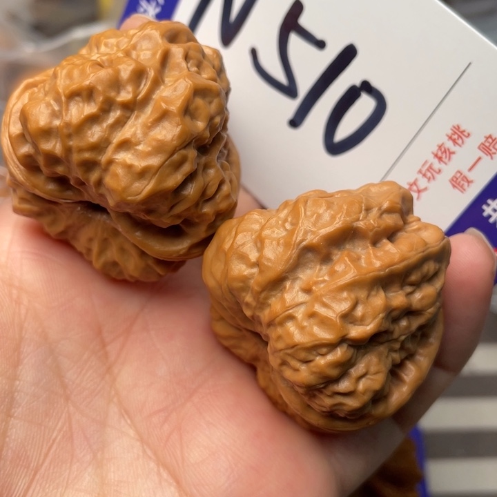 文玩核桃吊坠蛙蛙37尺