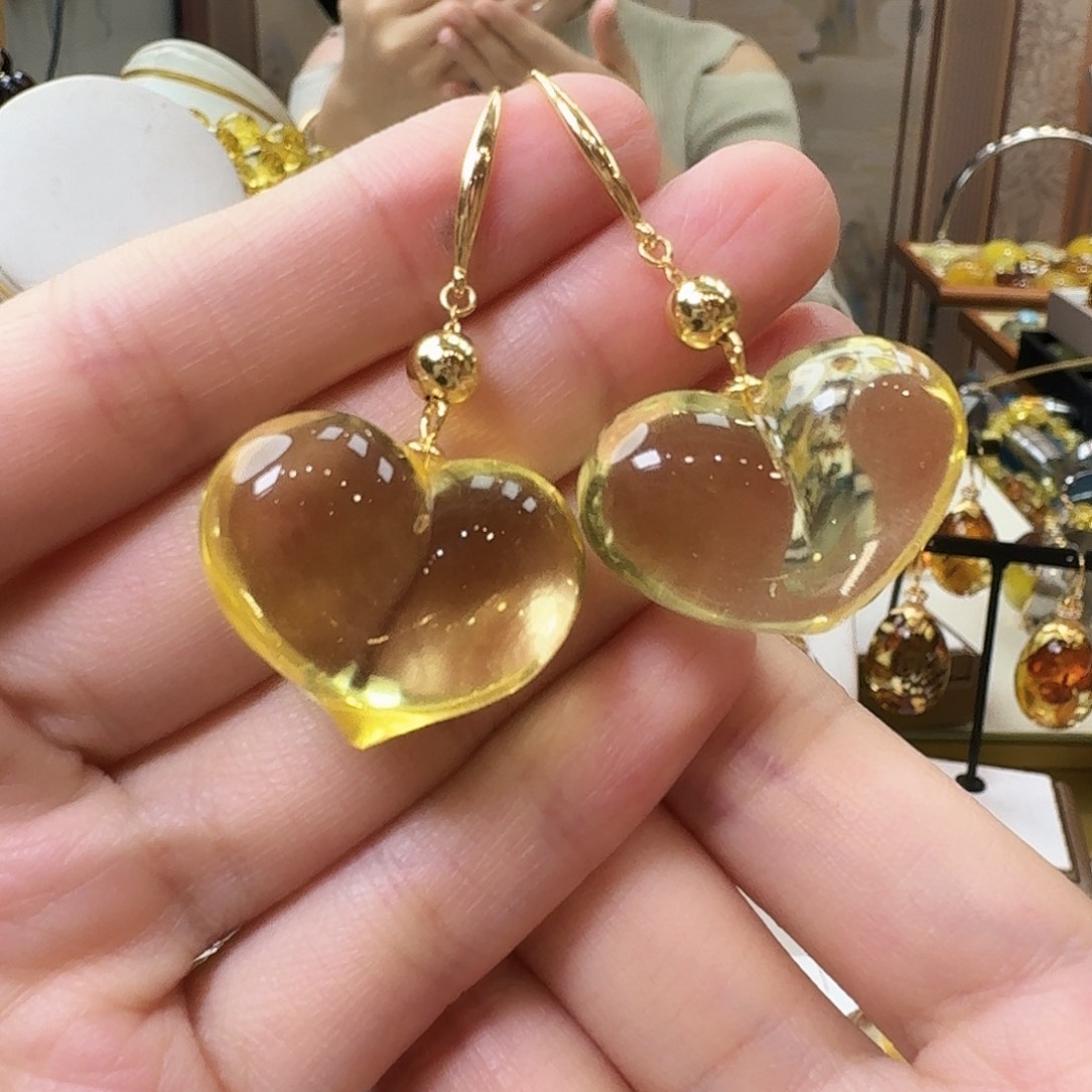 琥珀未镶嵌颈饰耳坠