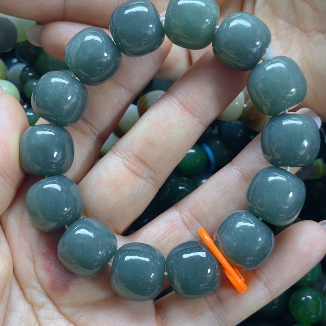 手链未镶嵌和田玉