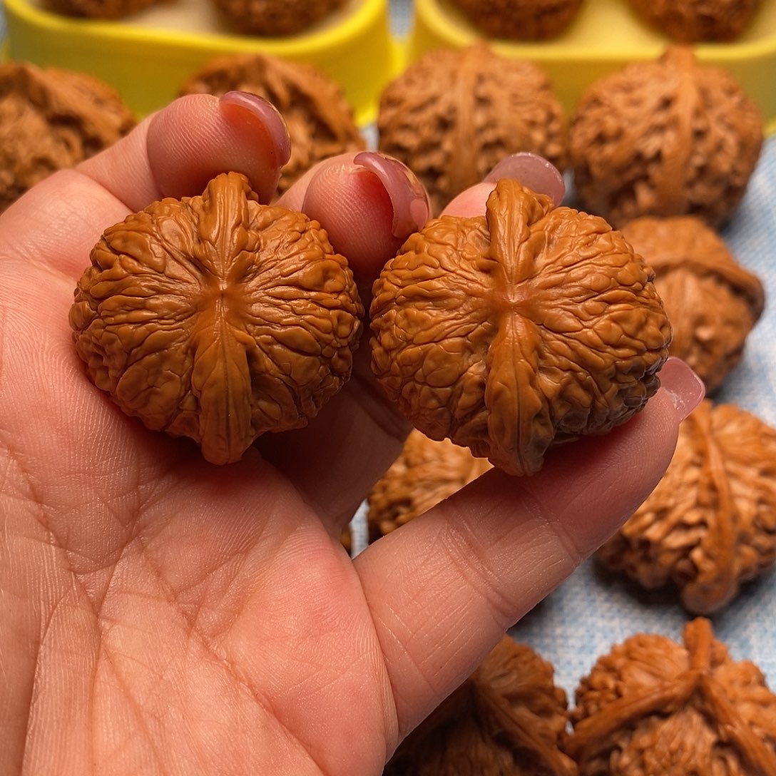 杨***界文玩核桃把件乾隆磨35尺