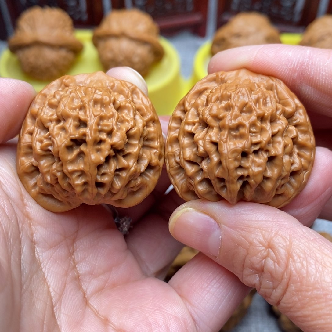 文玩核桃把件?****红全品秦闷35尺