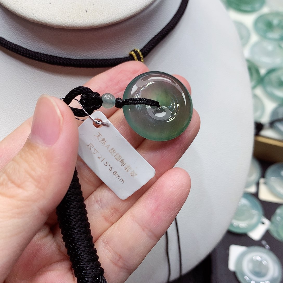 颈饰未镶嵌翡翠编号39，21.5/5.8