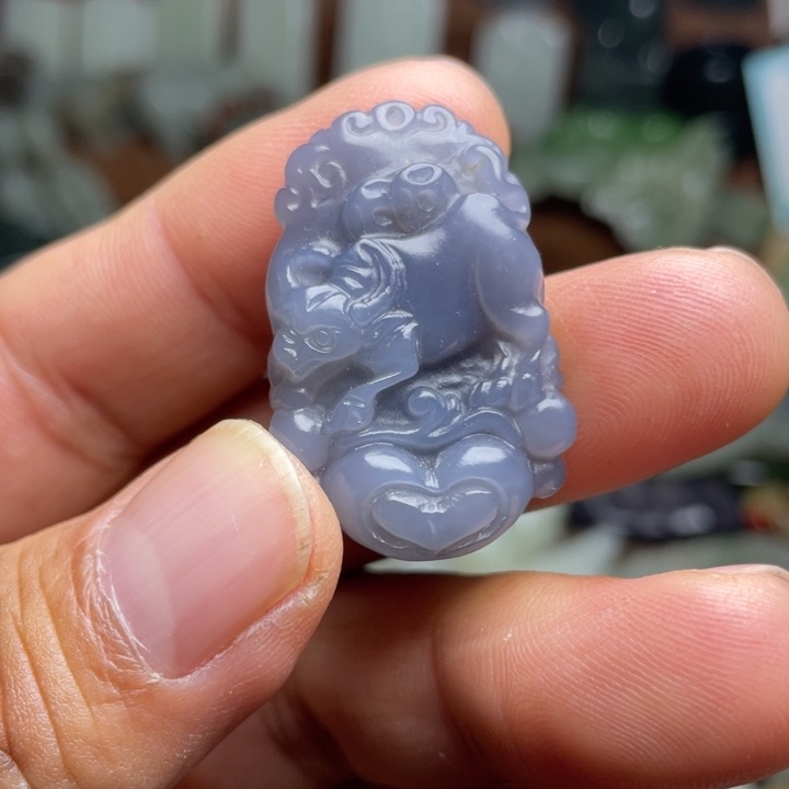 ****️和田玉未镶嵌颈饰