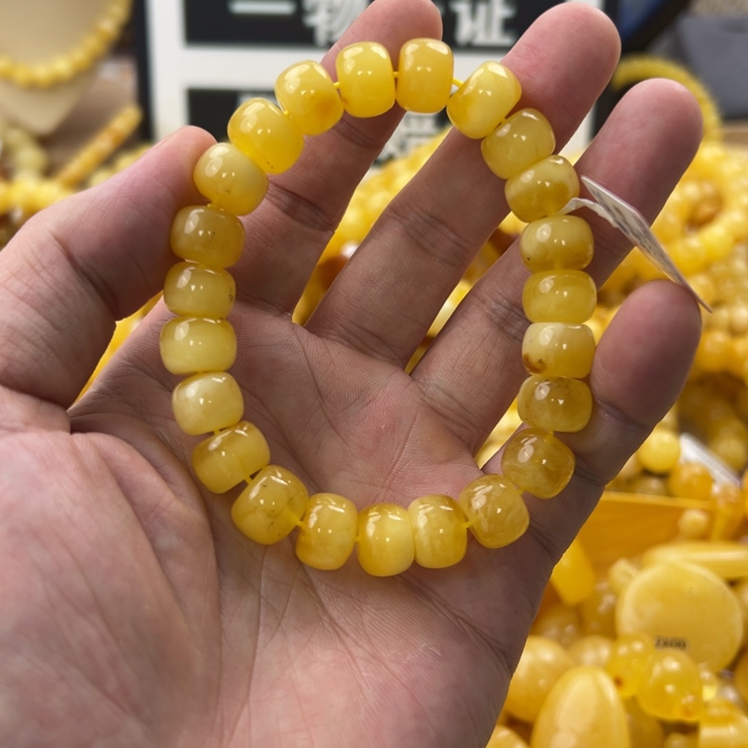 琥珀珠宝奇石未镶嵌