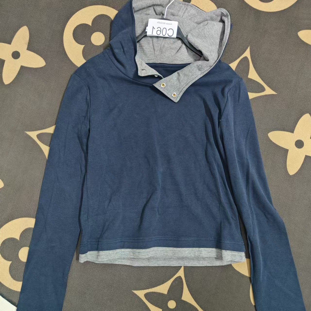 YDD•「C061」秋冬新款简约宽松时尚潮流休闲设计师百搭上衣