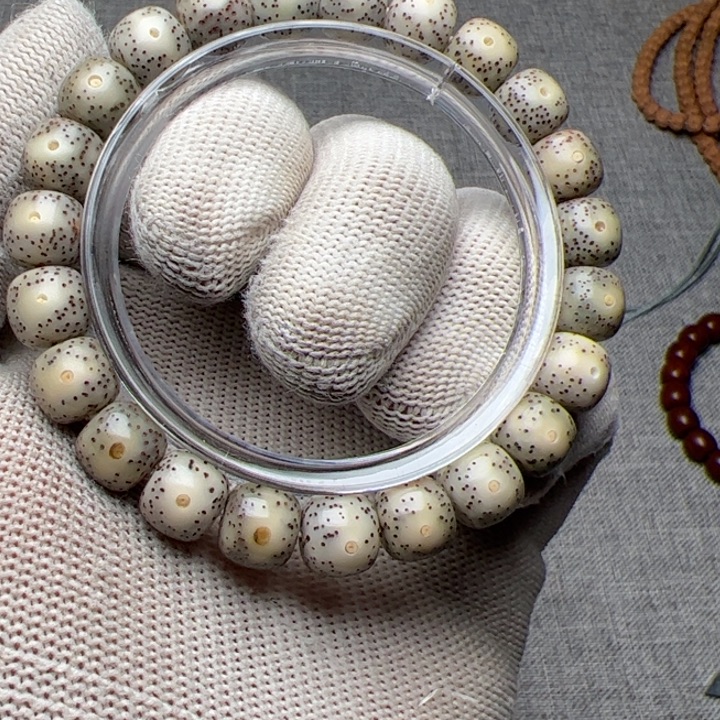 星月菩提手串石玉料10