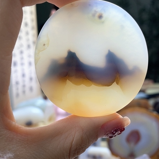 玛瑙/玉髓颈饰未镶嵌