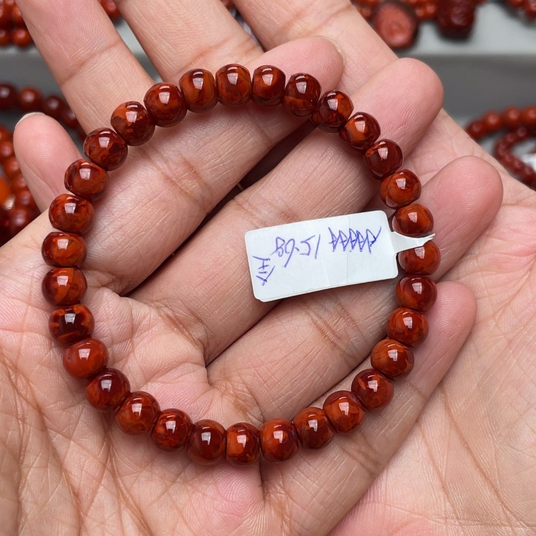 南红玛瑙手串未镶嵌