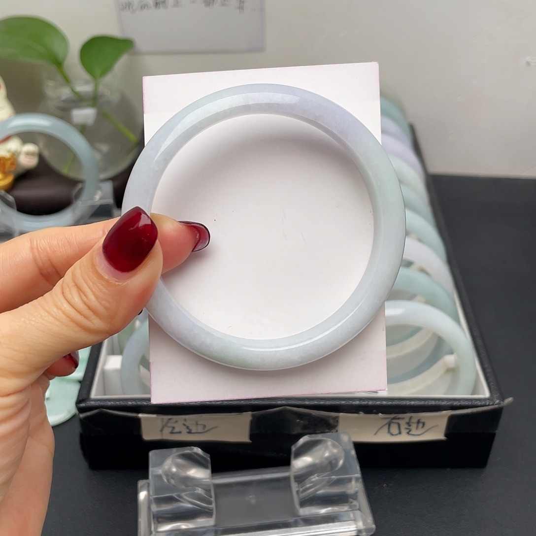 翡翠手镯未镶嵌60正圈