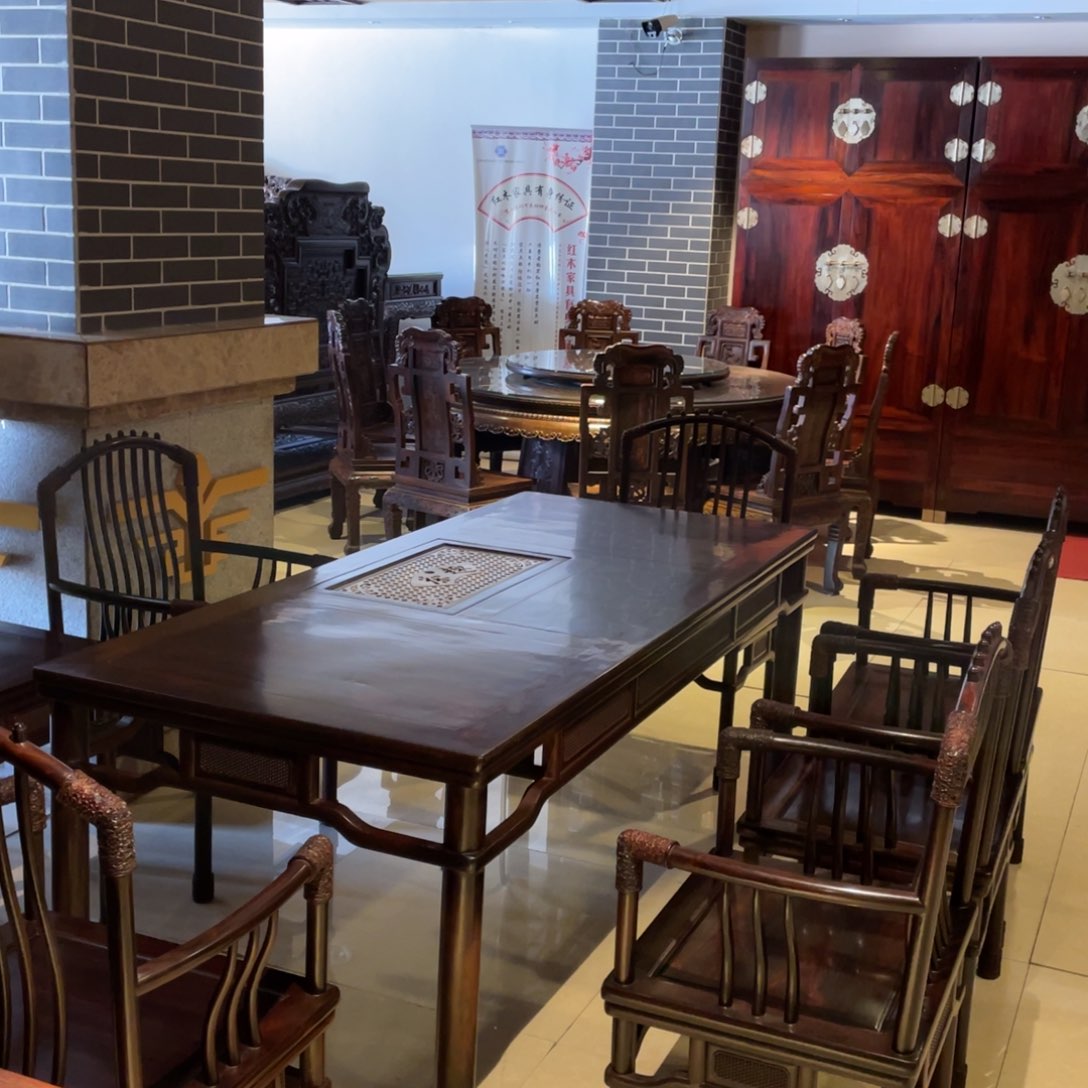 红酸枝木类成套家具