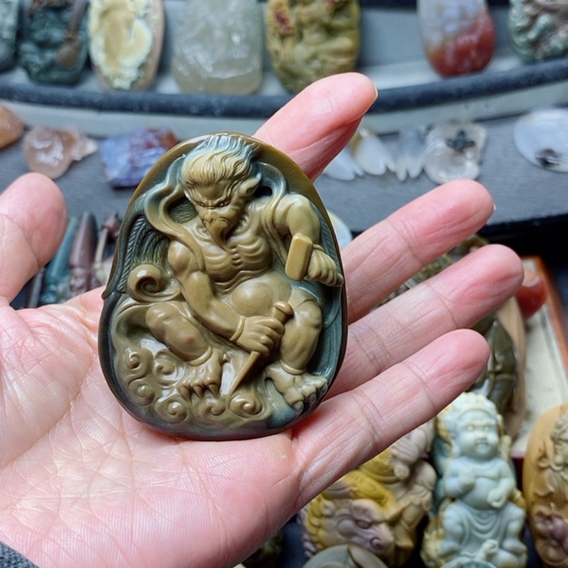 【闪购商品】定制石英质玉吊坠未镶嵌