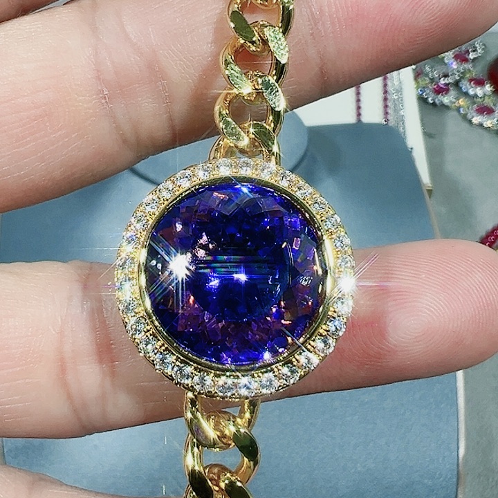 红宝石颈饰未镶嵌