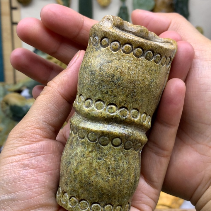 【闪购商品】岫岩河磨玉（透闪石质玉）手把未镶嵌