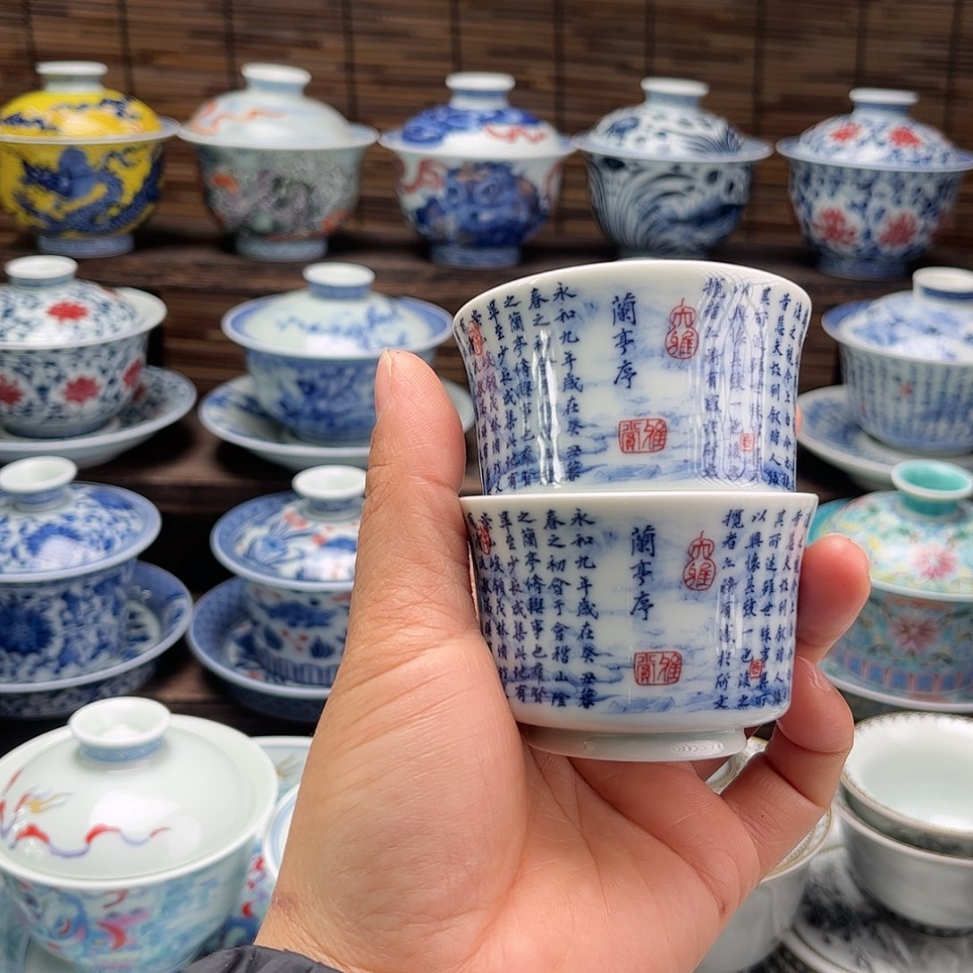 陶摆件景德镇陶瓷两只杯子