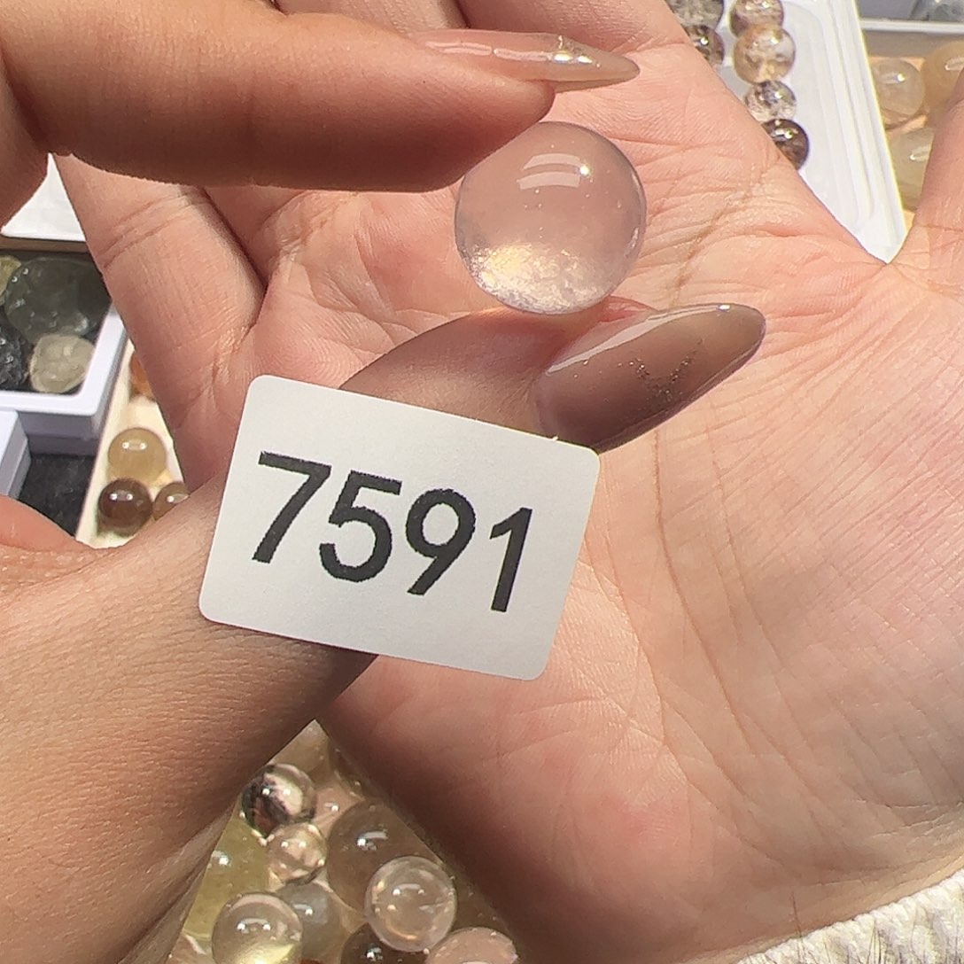 未镶嵌大型摆件（非配饰）水晶