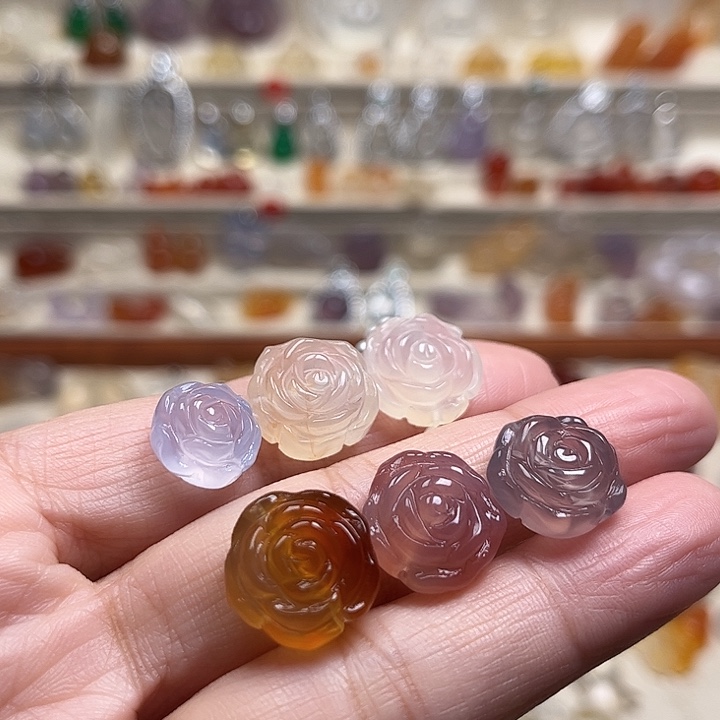 玛瑙/玉髓未镶嵌颈饰多样性发货 拍一发一