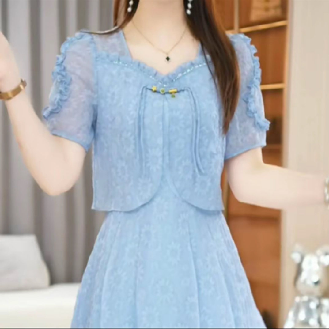 A0586优雅方领花色高腰中长款修身显白连衣裙