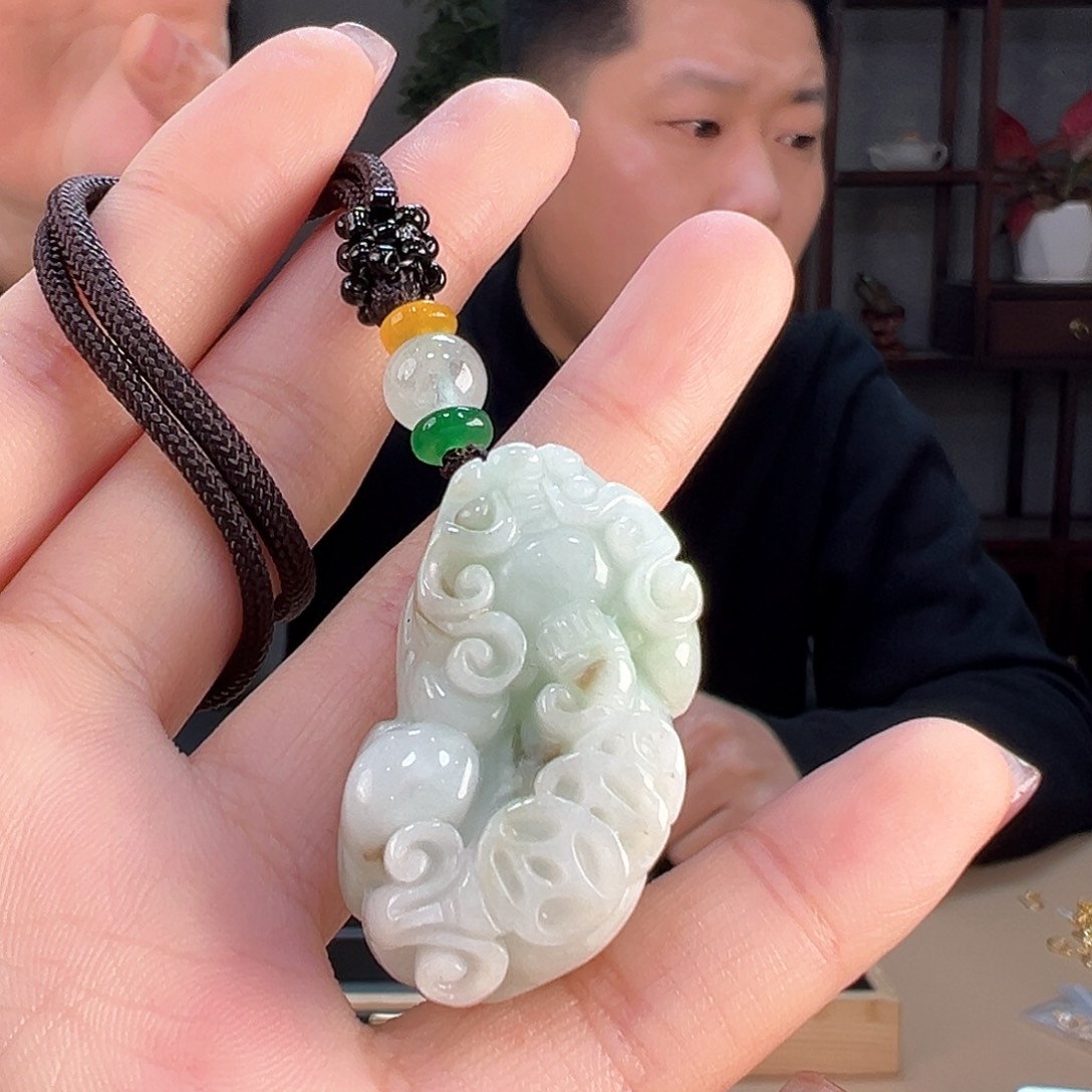 翡翠毛衣链未镶嵌毛衣链