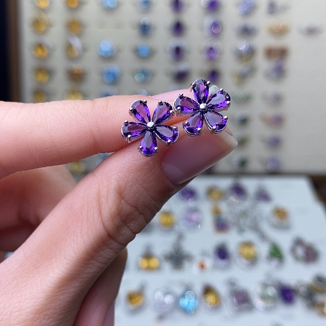 紫晶耳饰银S925镶嵌（需要证书备注）