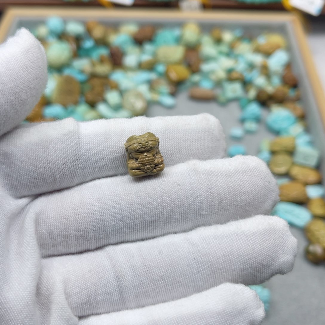 绿松石挂件未镶嵌