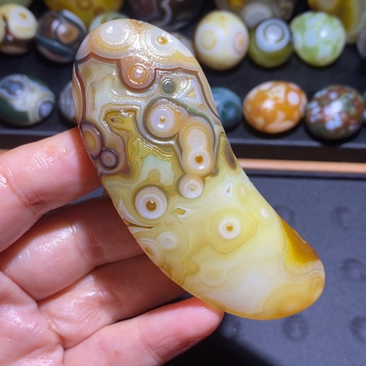 未镶嵌玛瑙/玉髓珠宝半成品6