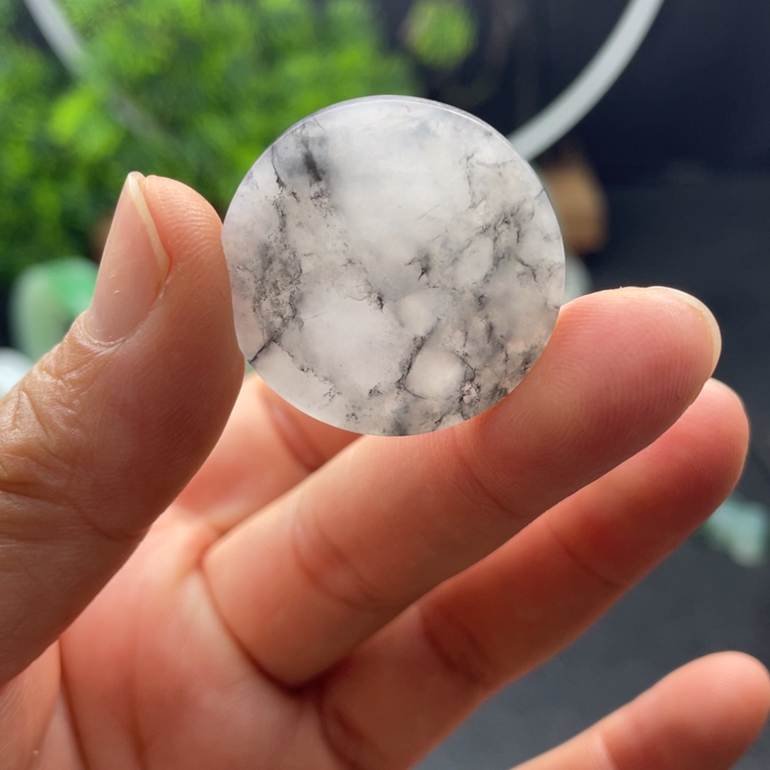 定制翡翠不退不换未镶嵌