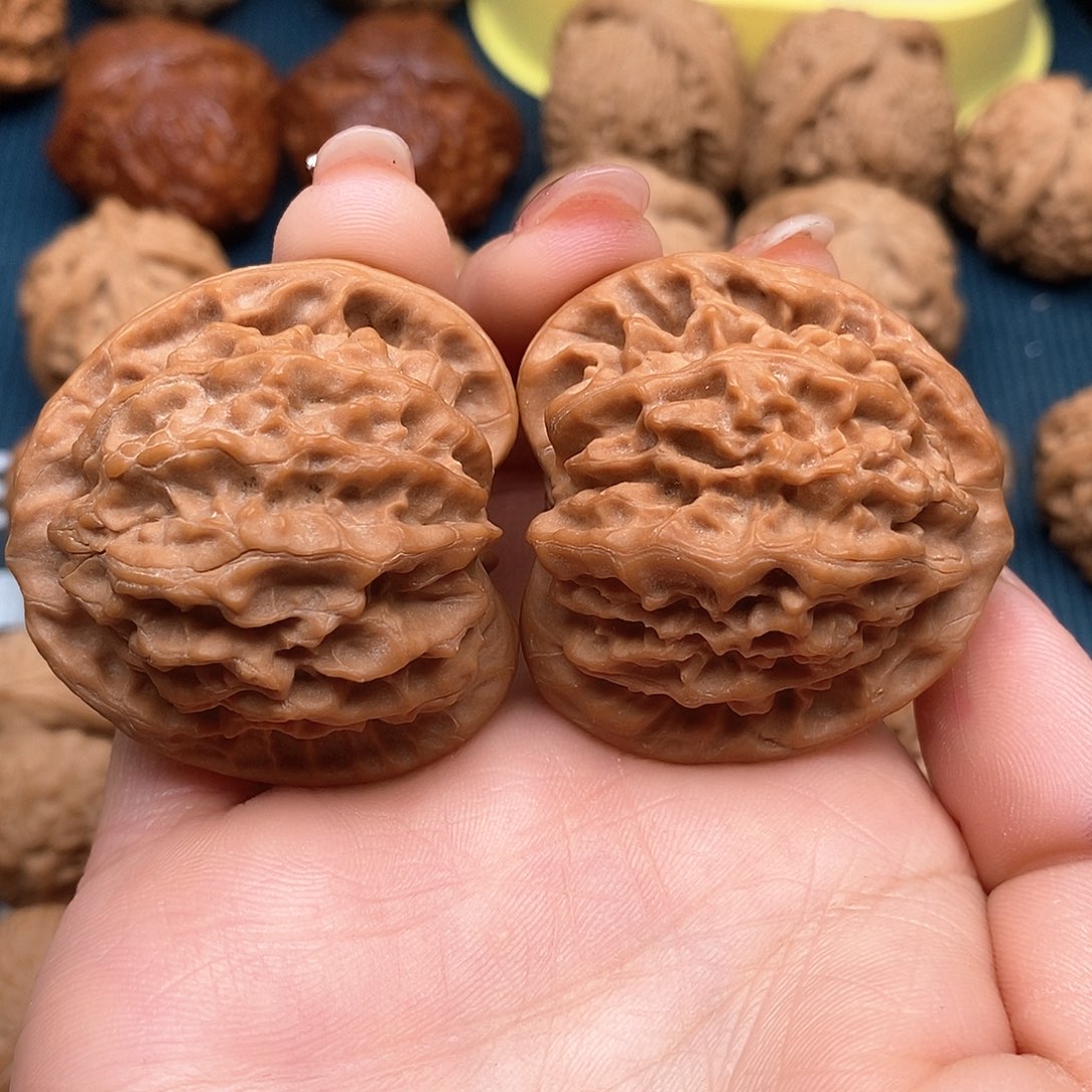 文玩核桃吊坠H****n鹤度岭