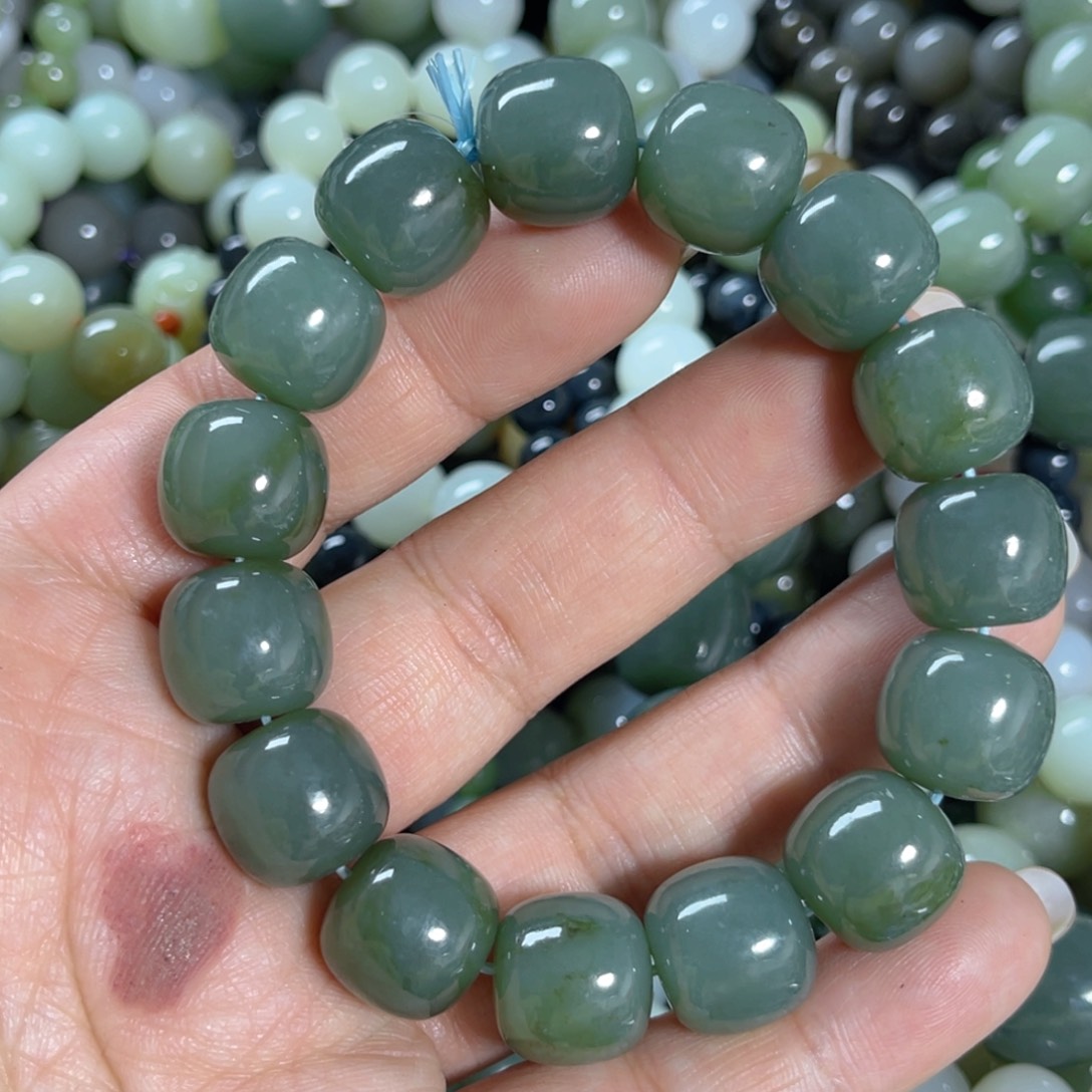 和田玉手链未镶嵌