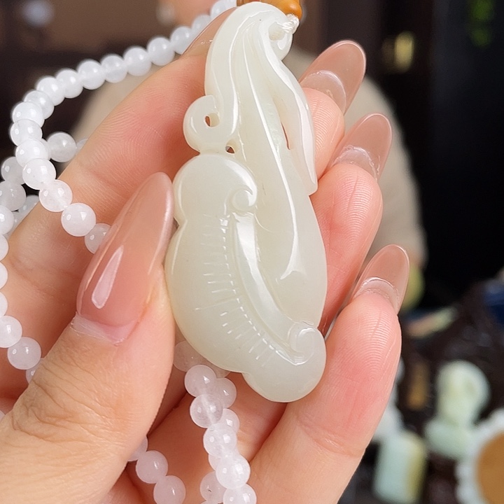 和田玉未镶嵌颈饰定制发货